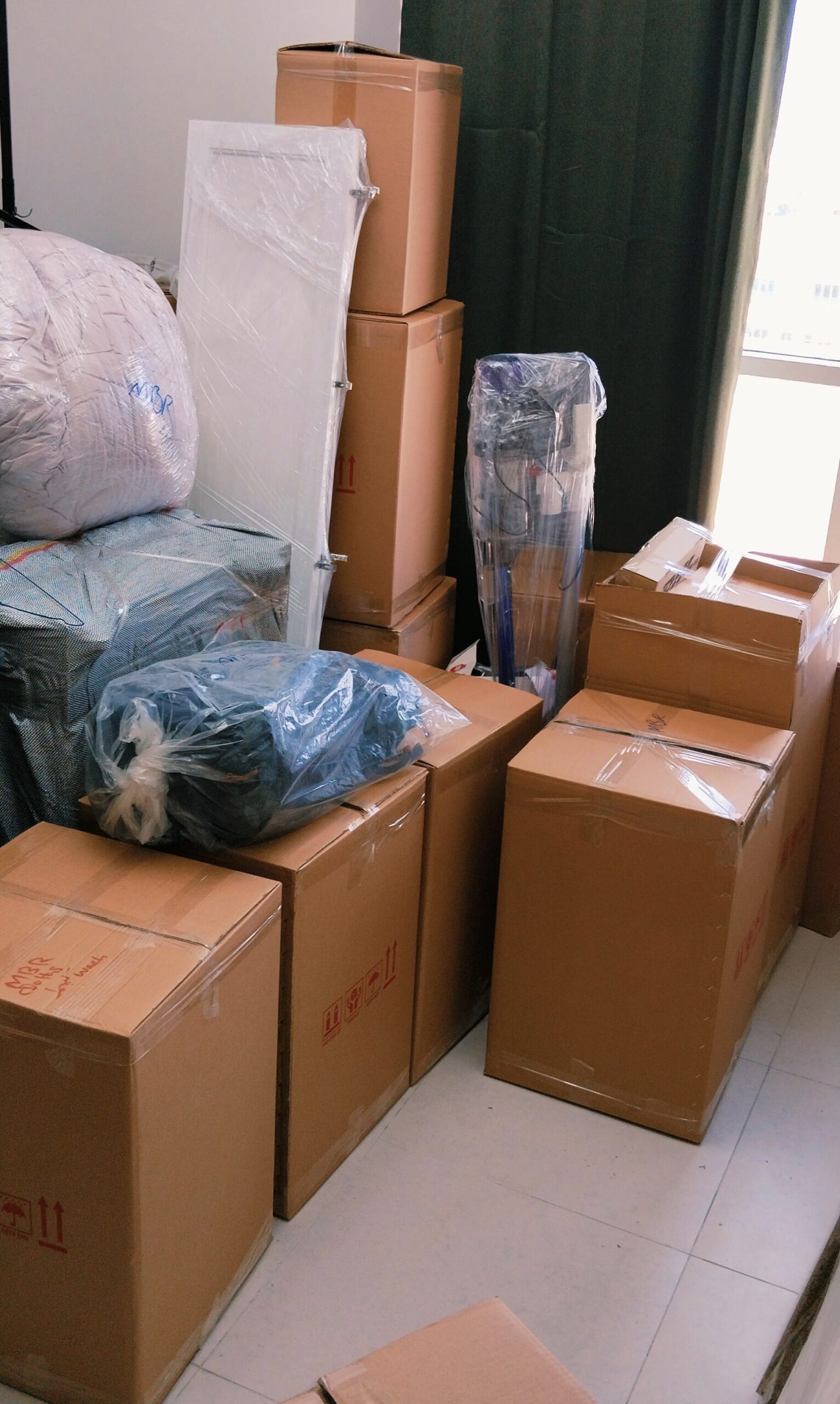 Moving team loading furniture in Dubai